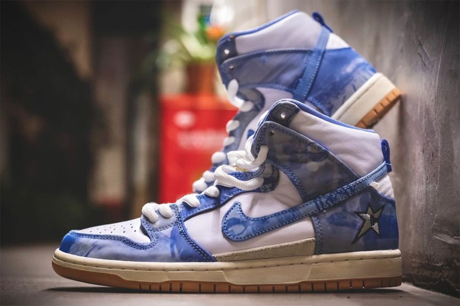 carpet company x nike sb dunk high release date