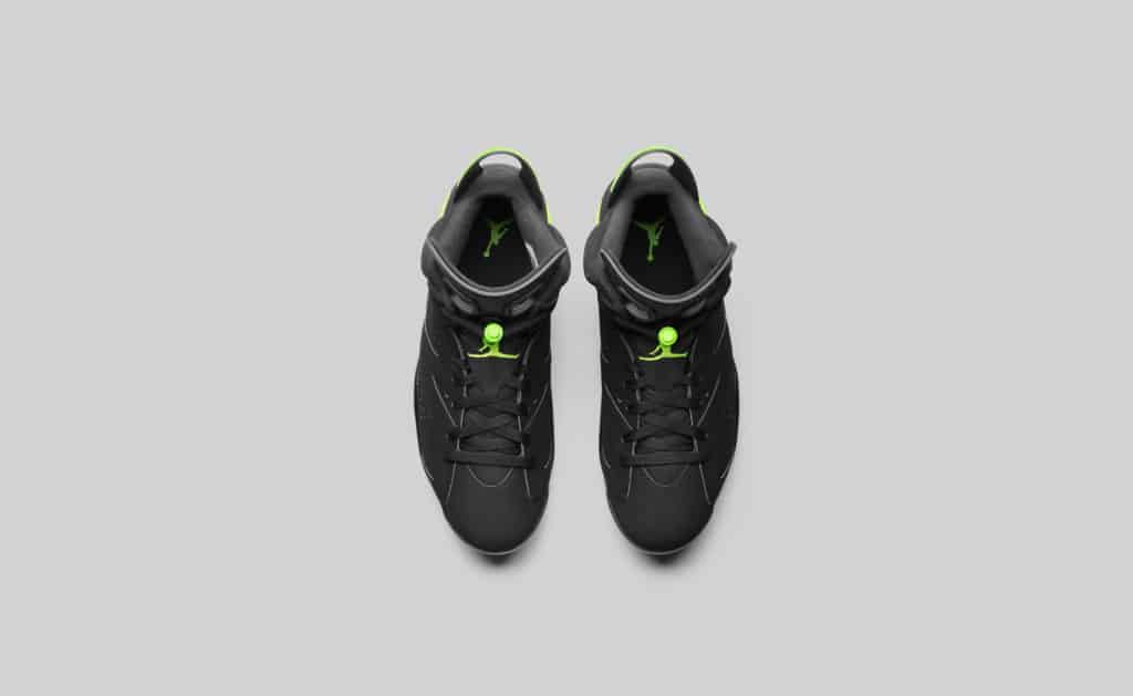 Air Jordan 13 Black Cat Marks Return Of OG Reflective Detailing - Air  Jordans, Release Dates & More