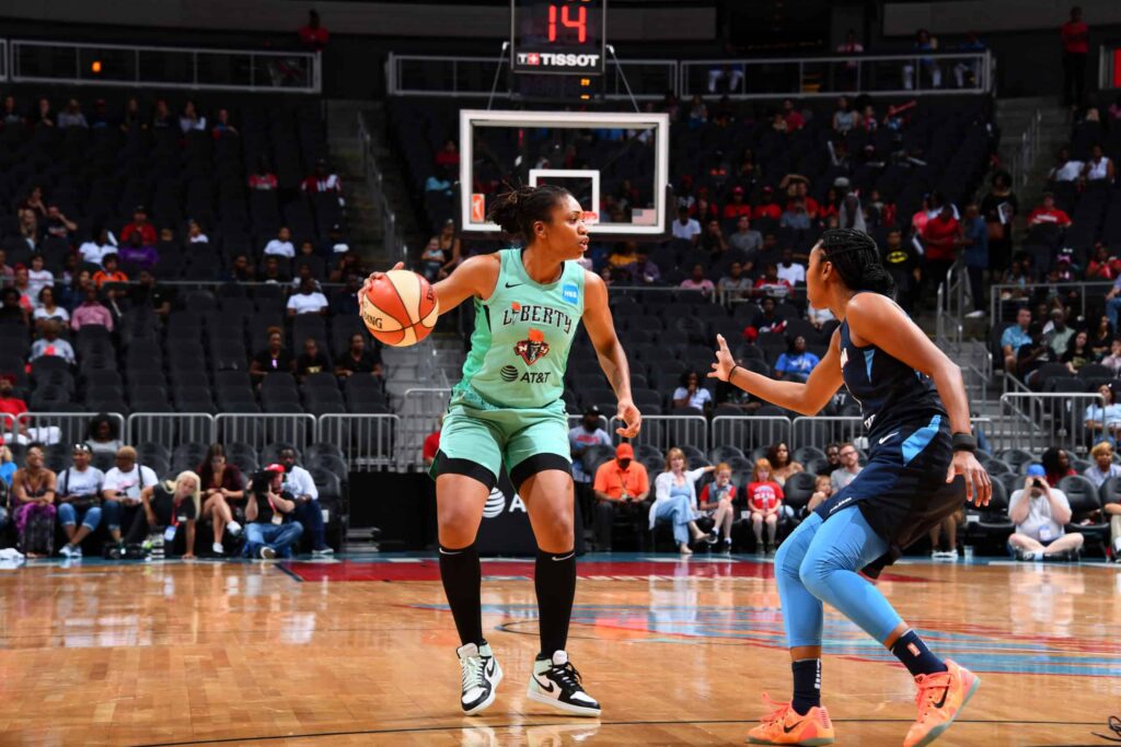 (Photo by Scott Cunningham/NBAE via Getty Images)||